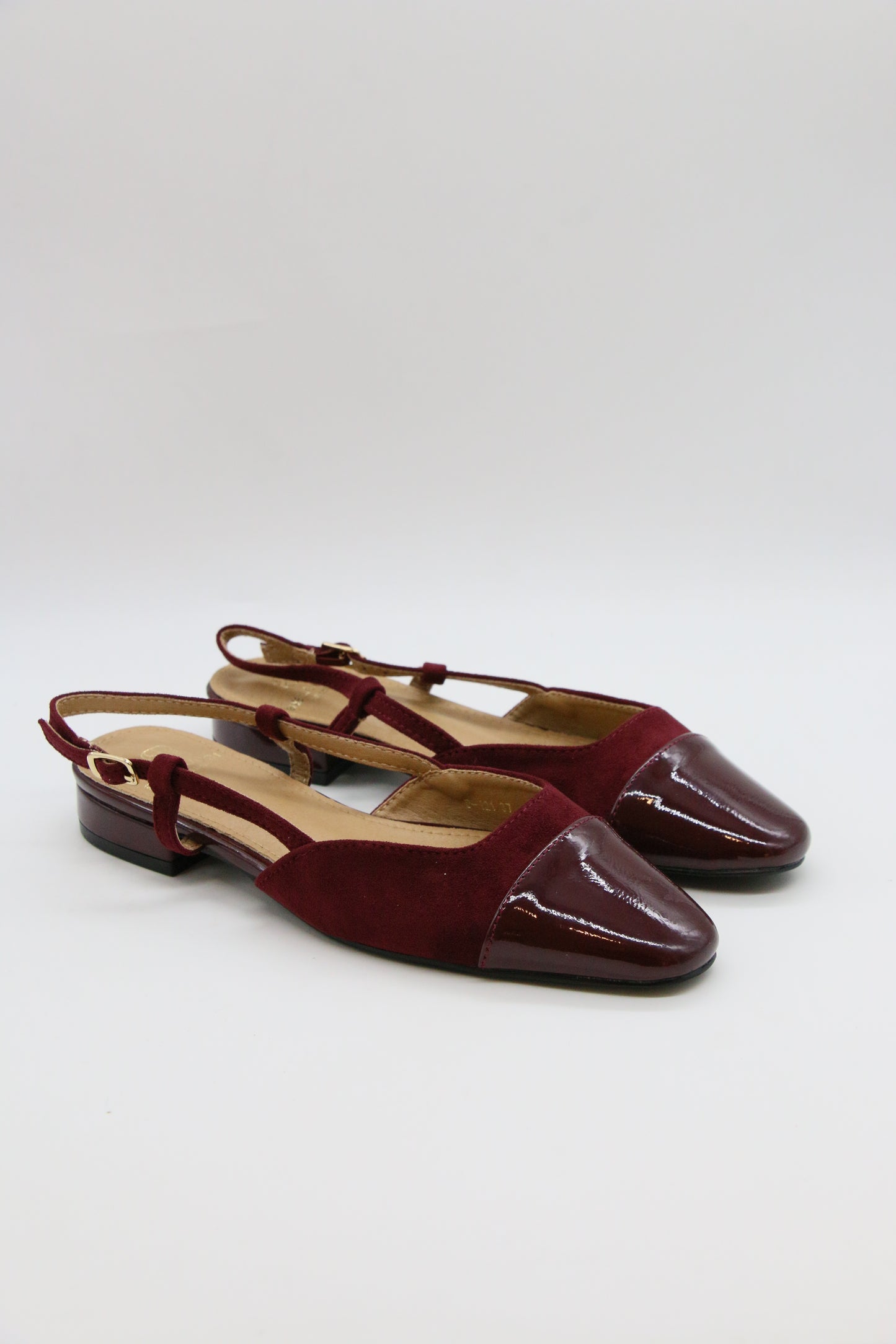 SLINGBACK PLAT_ WINE